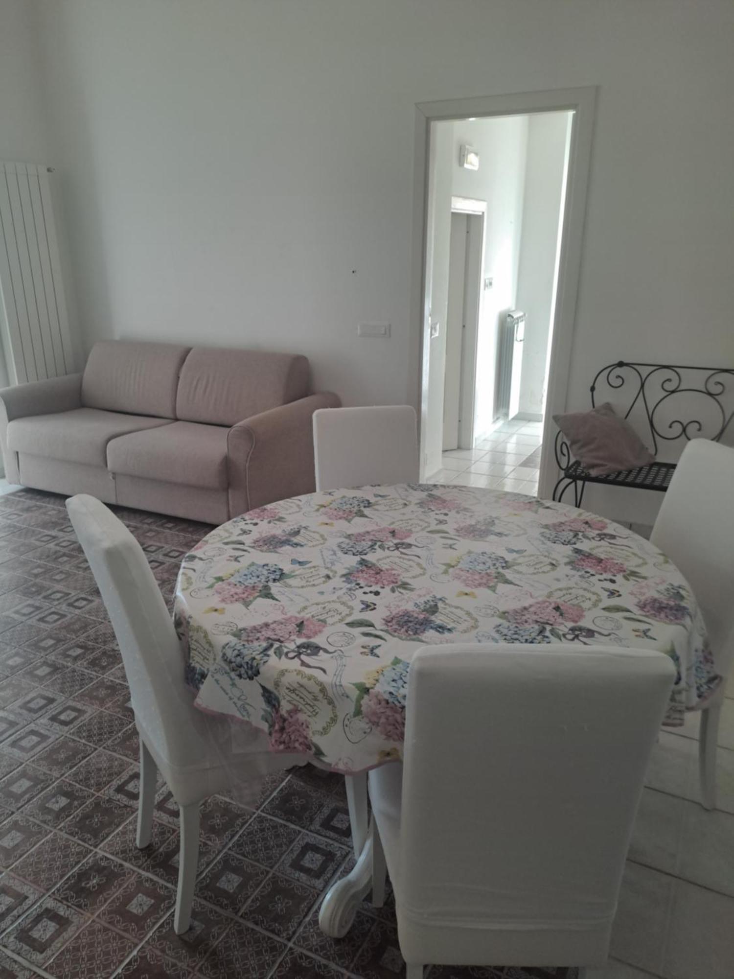Appartamento Incantevole: Isola D'Ischia - Forio In Centro E Vicino Al Mare - Dream House Nonna Maria Luaran gambar