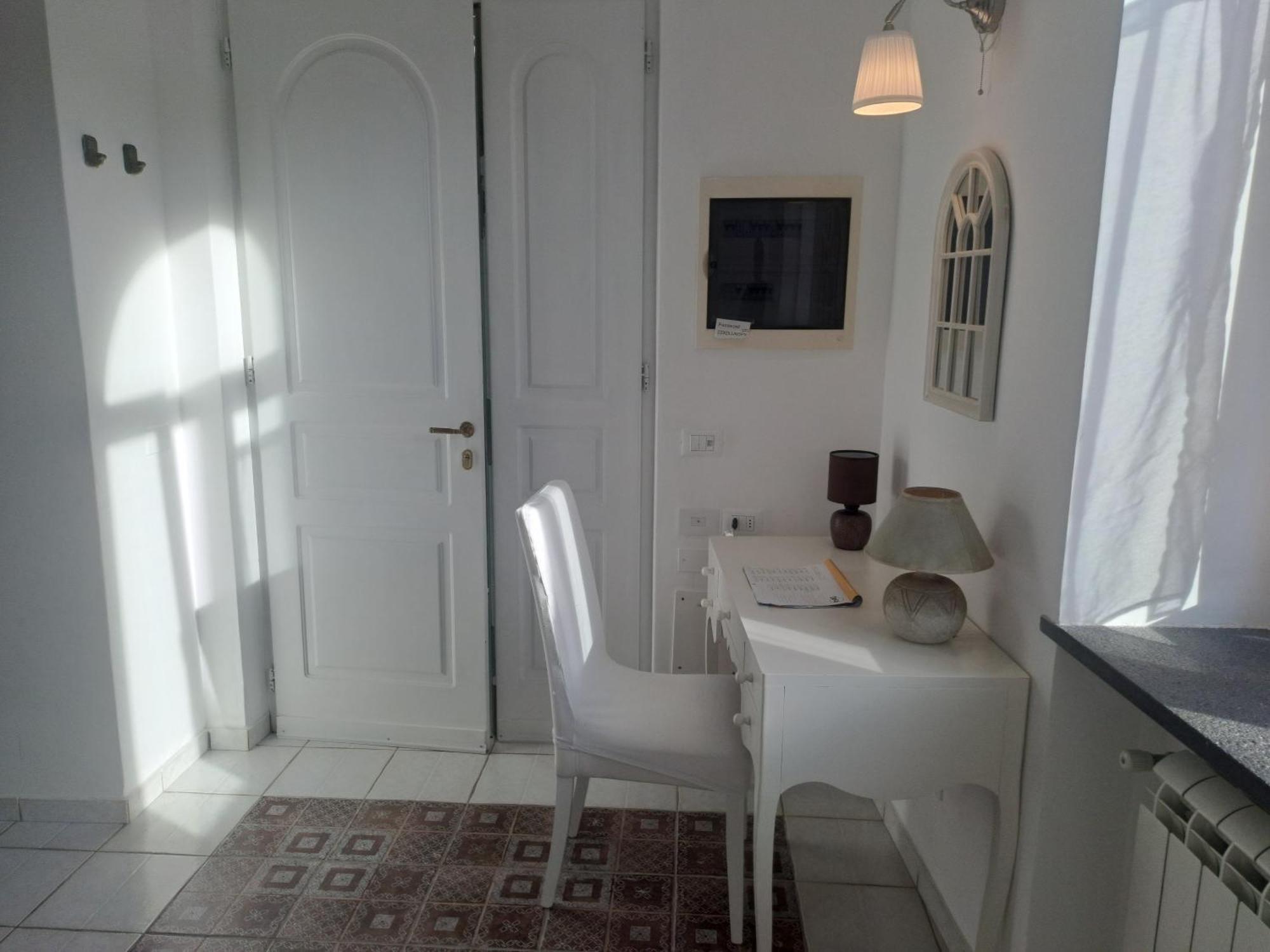 Appartamento Incantevole: Isola D'Ischia - Forio In Centro E Vicino Al Mare - Dream House Nonna Maria Luaran gambar